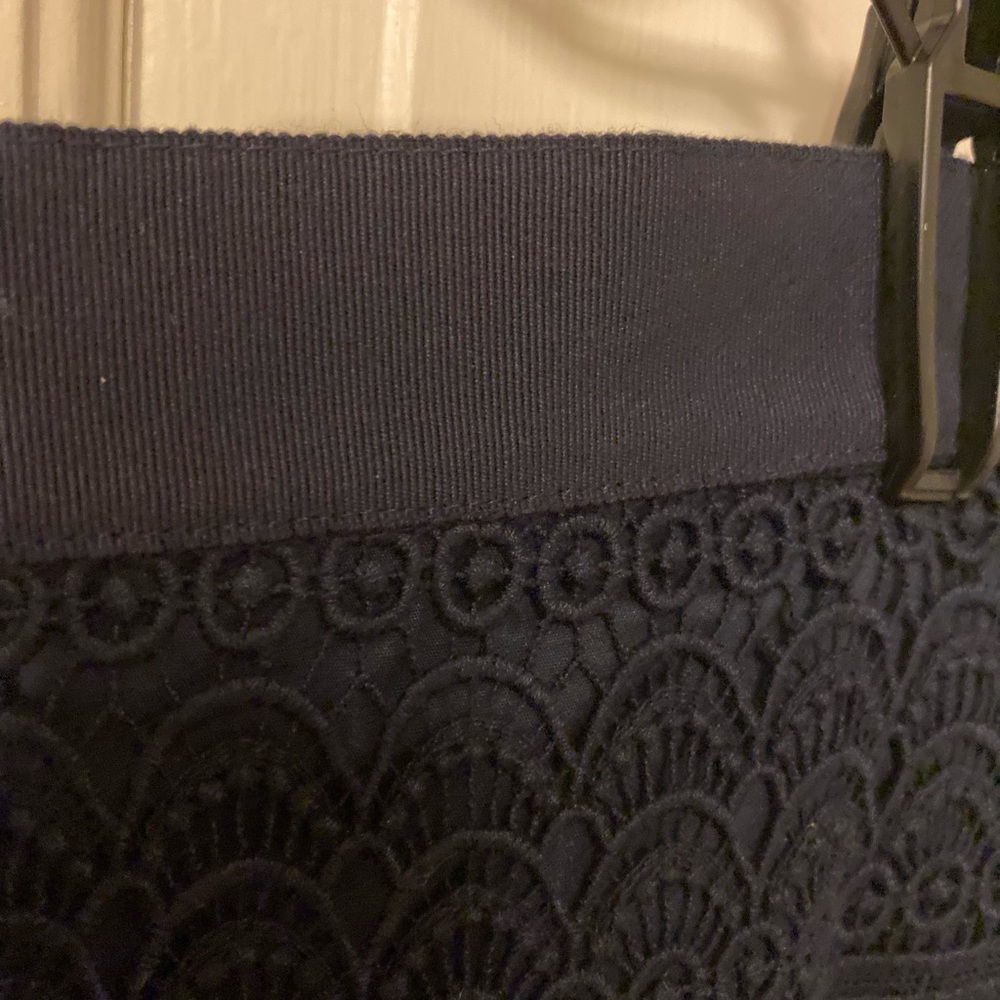 Loft crochet-style miniskirt - Picture 5 of 6